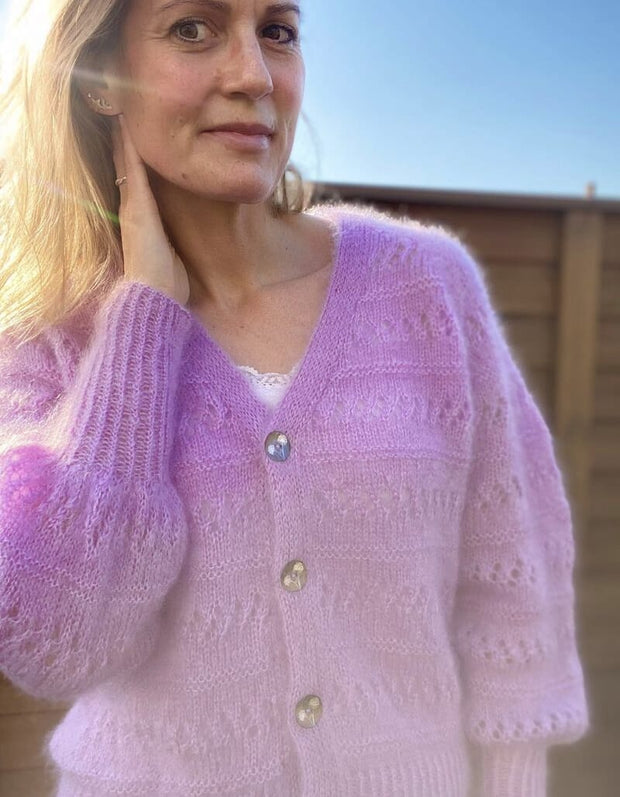 Air Vibe Cardi by Knit your Vibe, No 10 knitting kit Knitting kits Knit Your Vibe