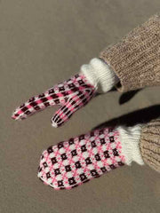 Astra Mittens, Cowl and Headband, No 1 knitting kit KLADDE Knitting kits Önling - Katrine Hannibal