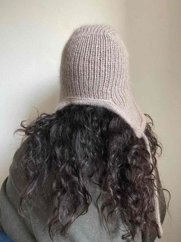 Basset hat by Creadia Studio, No 3 + silk mohair knitting kit