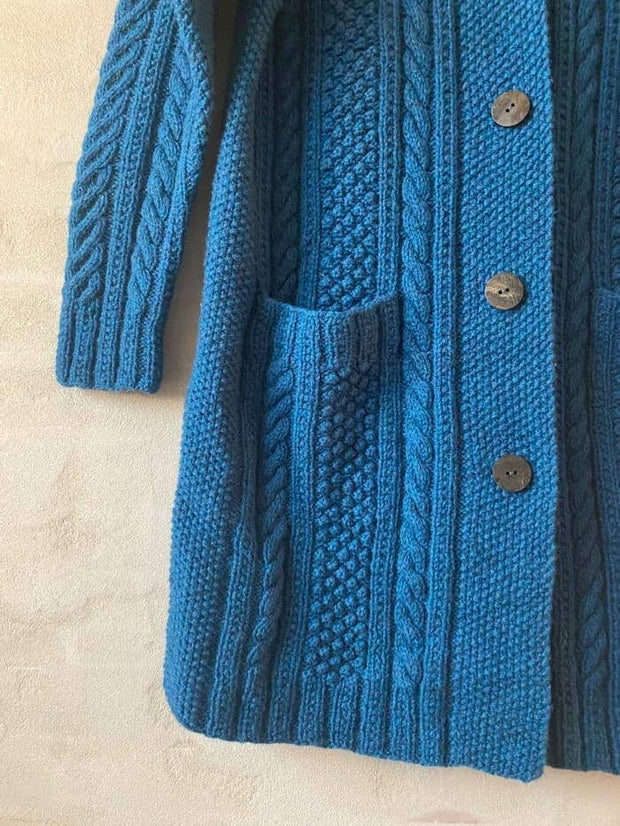 Classic cardigan af Hanne Falkenberg, strikkekit | 38 Irgrøn