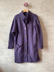 Classic cardigan by Hanne Falkenberg, knitting kit | 56 Iris