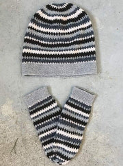 Cornelia beanie and mittens with stripes - Önling Nordic knitting patterns and yarn