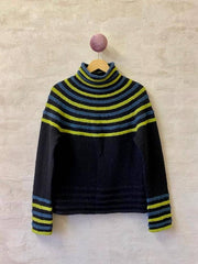 Corona sweater af Hanne Falkenberg, strikkekit | 71 Black, 41 Petrol, 03 Pistachio