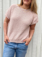 Dahlia summer t-shirt by Önling, knitting pattern Knitting patterns Önling - Katrine Hannibal