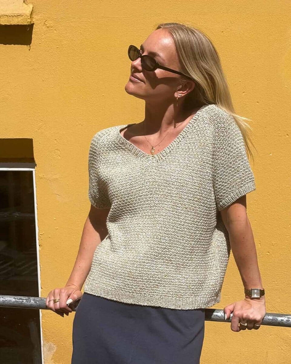 Dahlia v-neck | Summer top with pattern | Önling