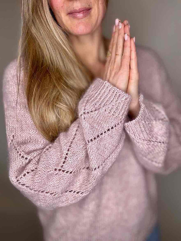 Diamond Line v - neck sweater by Siersknit | Off White (7), Light purple (2791)