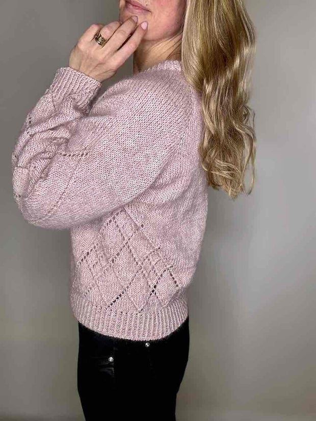 Diamond Line v - neck sweater by Siersknit | Off White (7), Light purple (2791)