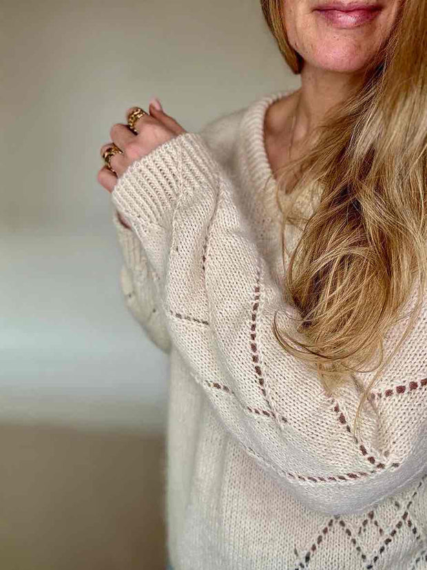 Diamond Line v - neck sweater by Siersknit | Off White (7), Off - white (80)