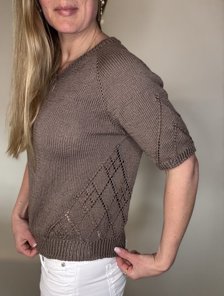Diamond line tee v-neck by Siersknit, knitting kit in Önling No 14