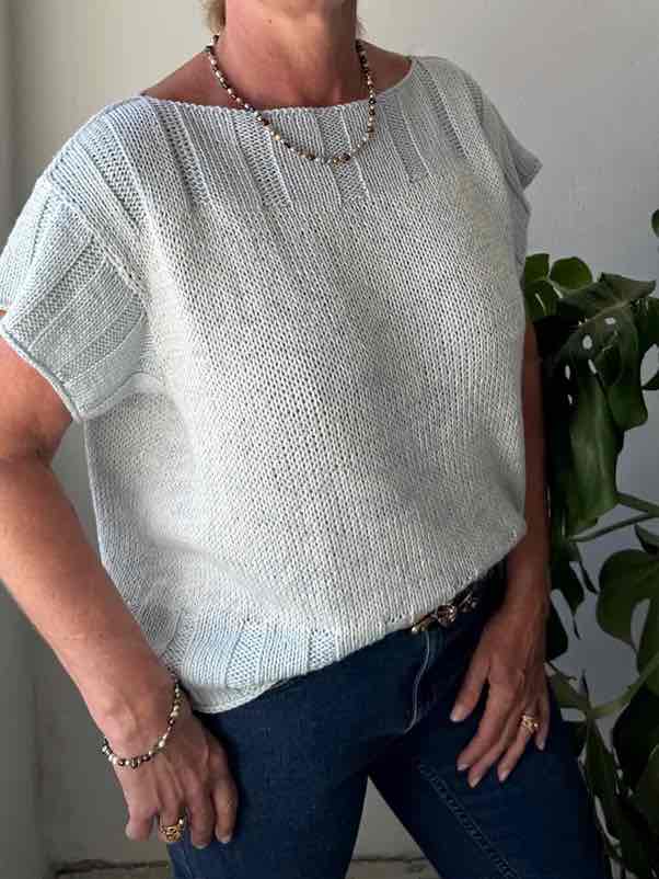 Easy Peasy Rose Tee, knitting pattern
