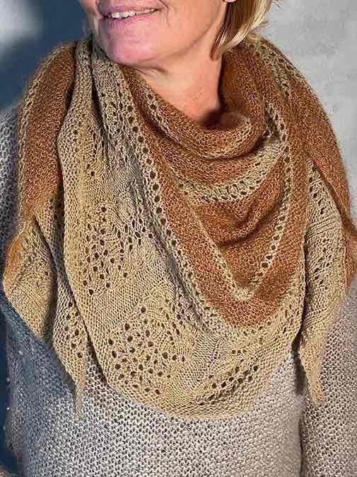 Elinore shawl by Inge - Lis Holst, No 2 + silk mohair knitting kit