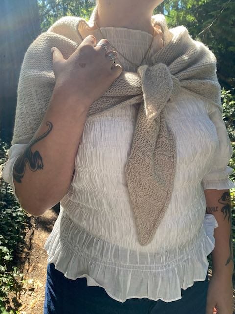 Elisabeth shawl by Inge - Lis Holst, No 4 knitting kit