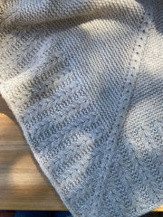 Elisabeth shawl by Inge - Lis Holst, No 4 knitting kit
