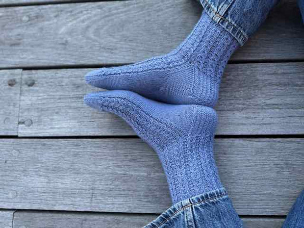 Elisabeth socks, knitting kit in Önling No 18