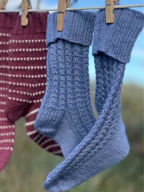 Elisabeth socks, knitting kit in Önling No 18