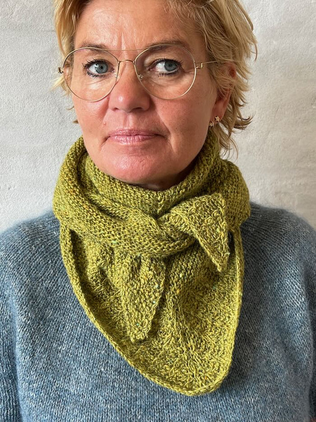 Ellie bandana scarf by Önling, knitting pattern Knitting patterns Önling - Katrine Hannibal