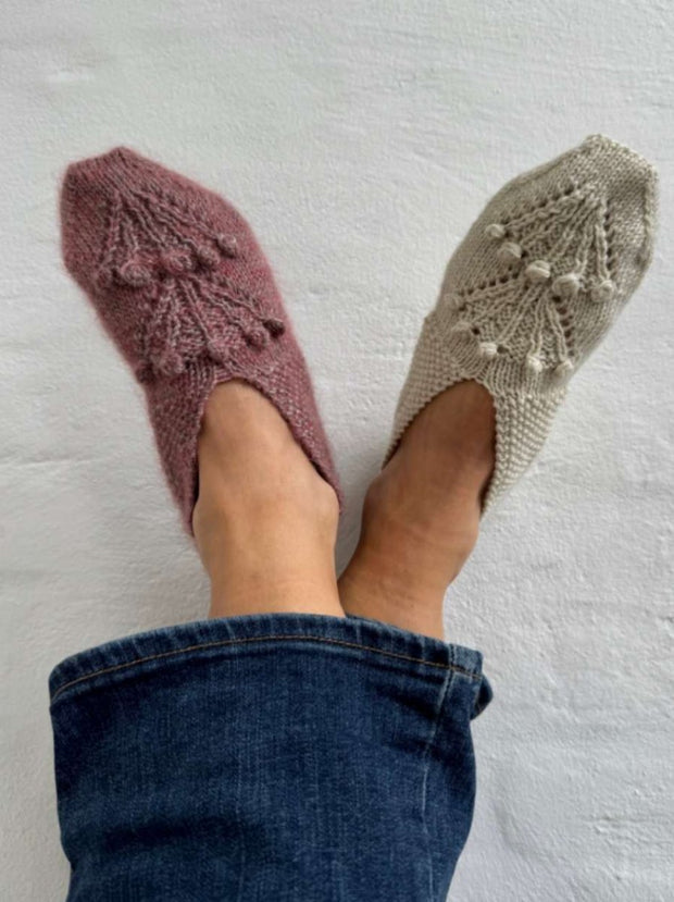 Ellinor cozy slippers by Önling, knitting pattern