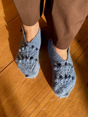 Ellinor cozy slippers, No 18 knitting kit