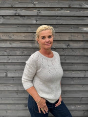 Emily sweater by Önling, No 21 + No 10 kit