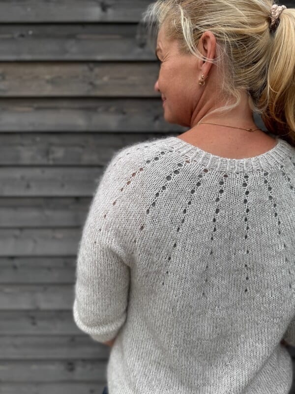 Emily sweater by Önling, No 21 + No 10 kit