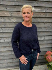 Emmeline Sweater, No 10 knitting kit