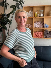 Eva Tee short sleeves, No 14 knitting kit