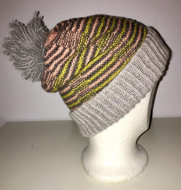 Eza Yarn scraps Hat by Önling, knitting pattern (free)