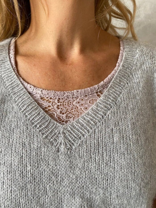 Frigga V - neck, knitting pattern Knitting patterns Önling - Katrine Hannibal