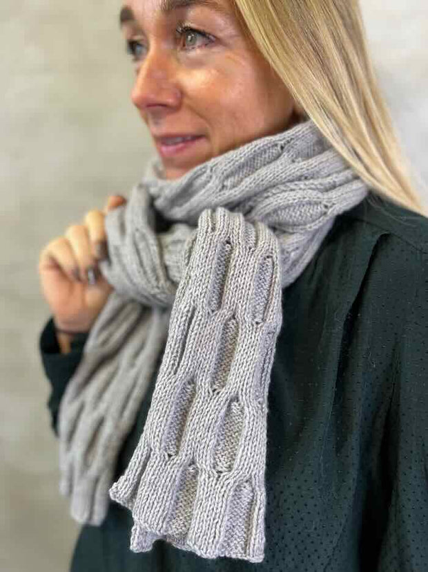 Gitter scarf by Hanne Falkenberg, knitting pattern Knitting patterns Hanne Falkenberg