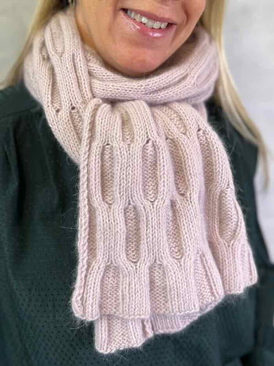 Gitter scarf by Hanne Falkenberg, knitting pattern Knitting patterns Hanne Falkenberg