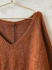 Knitting pattern for helena sweater from Önling, in Krea Deluxe Organic Wool v - neck