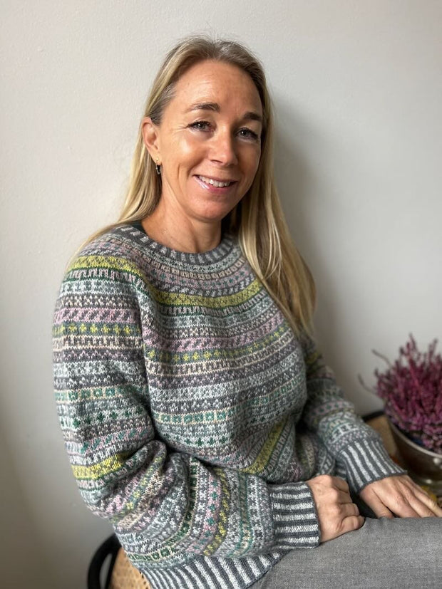 Holly Sweater fra Önling, No 20 strikkekit Strikkekit Önling - Katrine Hannibal