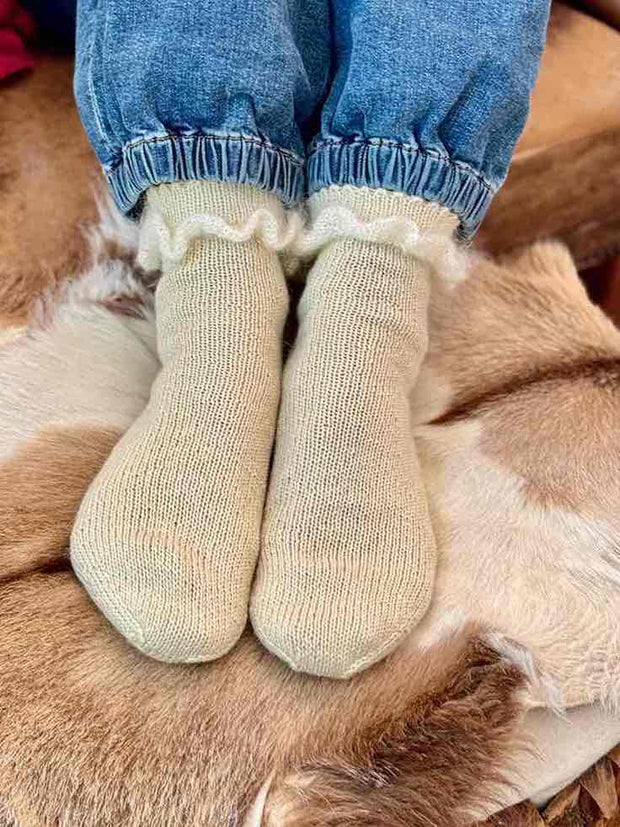 Idalina socks, knitting pattern