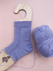 Ilia socks, knitting pattern