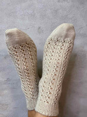 Isadora socks from Önling, knitting kit in Önling No 18 Knitting kits Önling - Katrine Hannibal