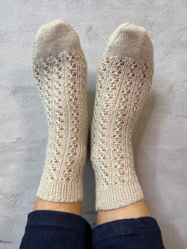 Isadora socks from Önling, knitting pattern Knitting patterns Inge - Lis Holst