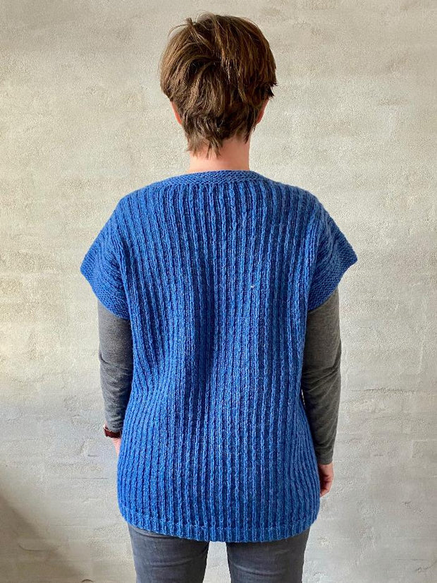 Links vest by Hanne Falkenberg, knitting kit | 47 Sea blue