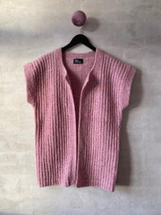 Links vest af Hanne Falkenberg, strikkekit | 62 Dusty rose