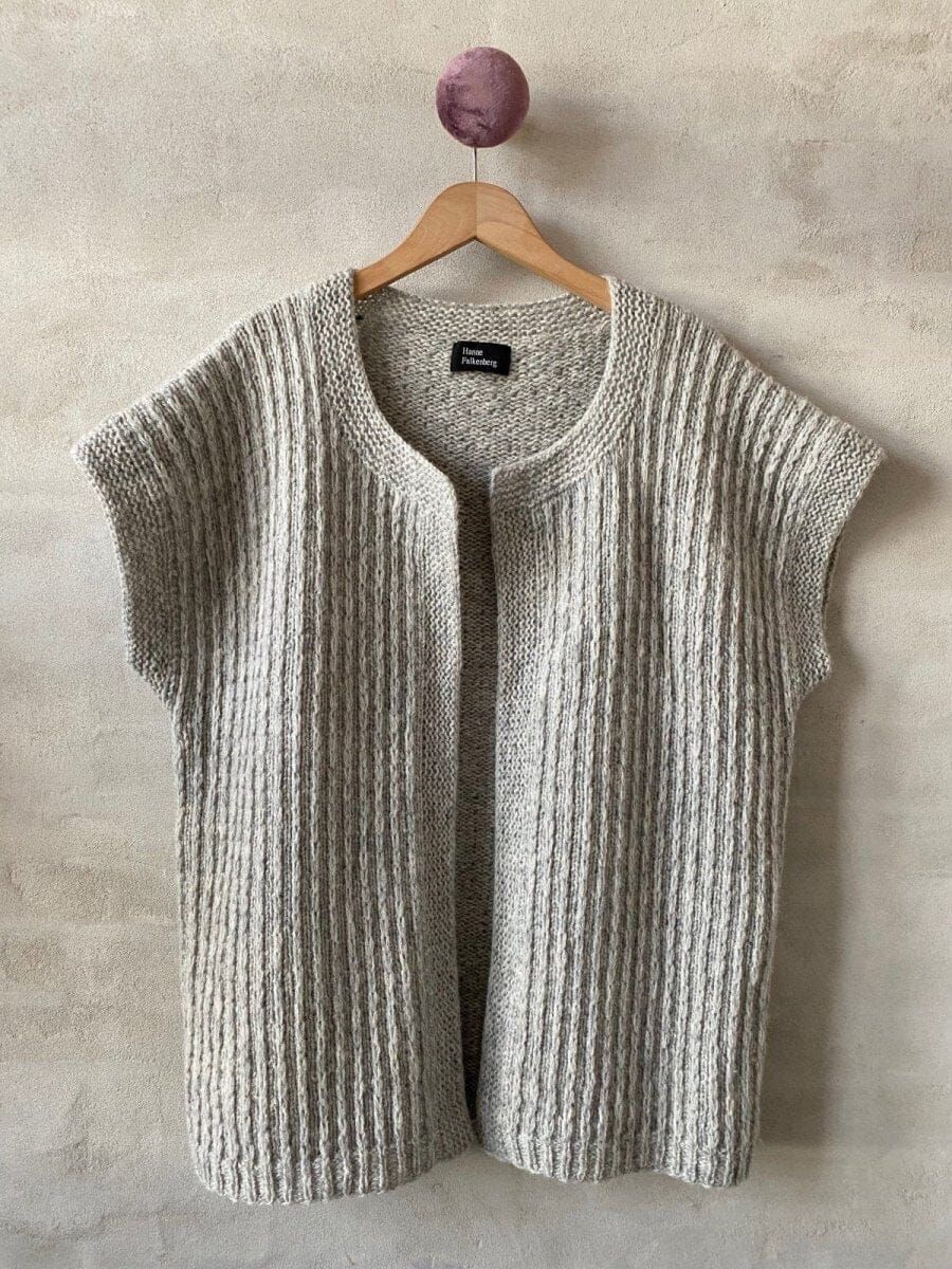 Links vest by Hanne Falkenberg, No 20 knitting kit