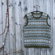 MANGLER OPSKRIFT Mols vest by Ruth Sørensen, knitting pattern Knitting patterns Ruth Sørensen 