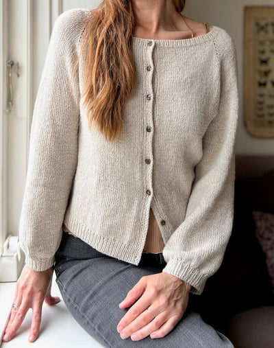 Nigrum cardigan by Refined Knitwear, knitting pattern Knitting patterns Refined Knitwear