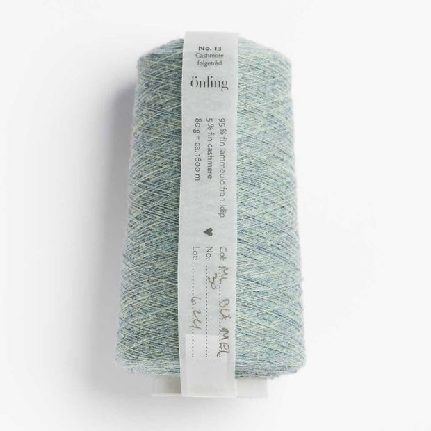 Önling No 13: Companion yarn cob - web weight - Blue melange 30