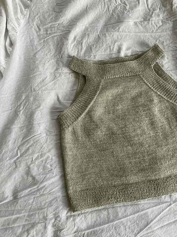 Pi Camisole by Creadia Studio, No 4 knitting kit