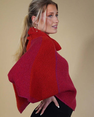 Pirouette poncho / cape by Hanne Falkenberg, No 20 knitting kit