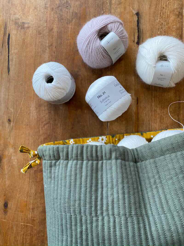 Project bag in quilted, organic cotton