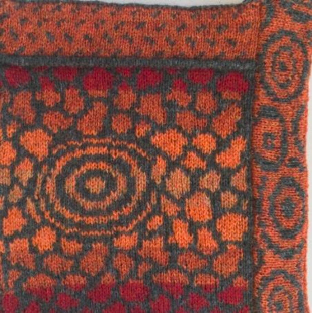 Raindrop shawl, Ruth Sørensen | 12 Rust, 06 Yellow mix (x), 10 Apricot, 66 Brick red, 97 Cypres