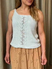 Rēsu summertop by Önling, knitting pattern Knitting patterns Önling - Katrine Hannibal