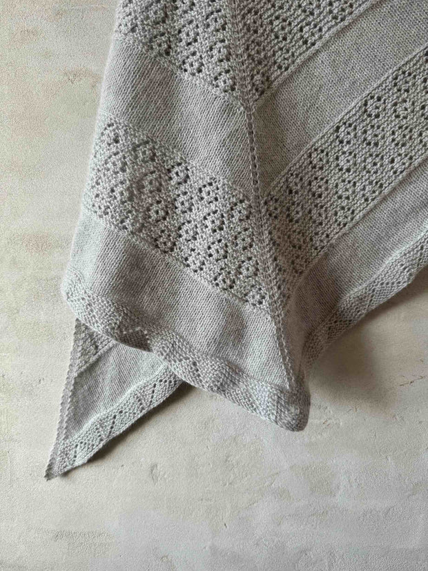 Rose bud shawl by Önling, No 18 + silk mohair knitting kit Knitting kits Inge-Lis Holst 