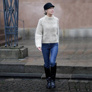 Spot sweater af Anne Ventzel, No 2 kit Strikkekit Anne Ventzel