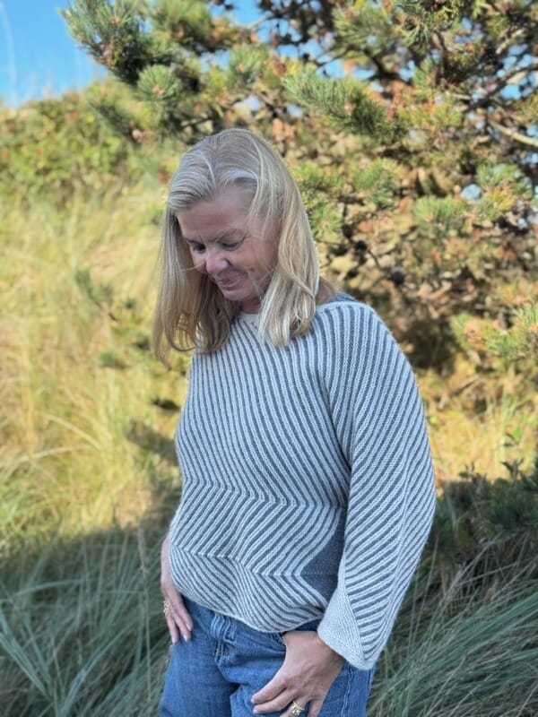 Studio sweater w 3/4 length sleeves by Hanne Falkenberg, No 2 knitting kit